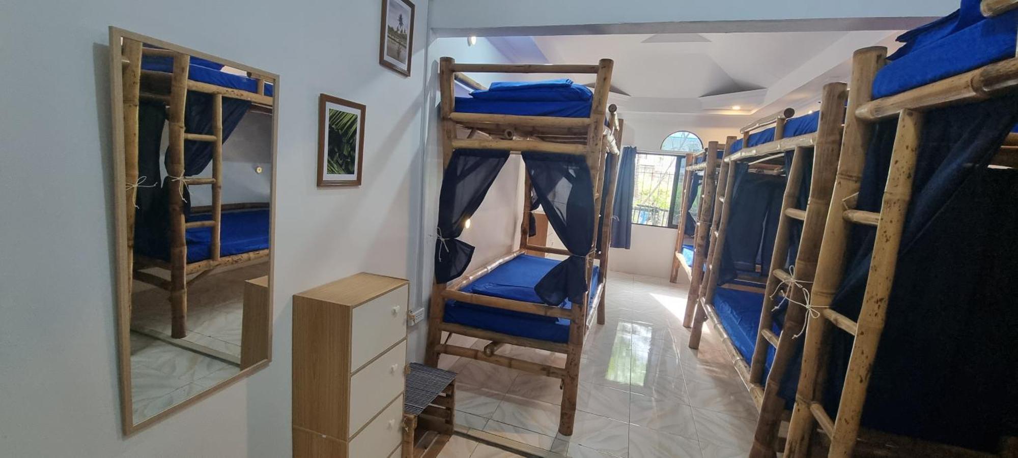 Ostello Blue House Backpackers Siquijor San Juan  Esterno foto